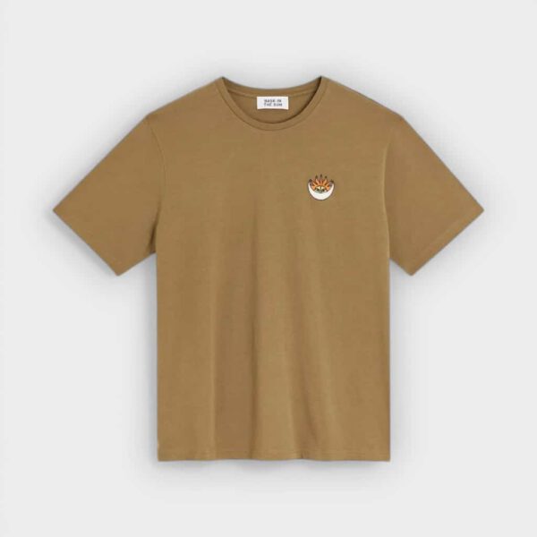 Bask in the Sun - Camiseta Sunny Moon Olive