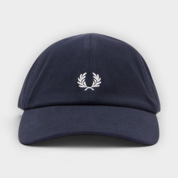 Fred Perry - Gorra Pique Classic Cap Azul Marino Blanco Nieve