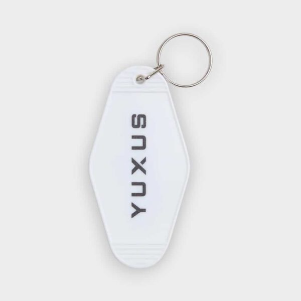 Yuxus - Llavero white Voyager